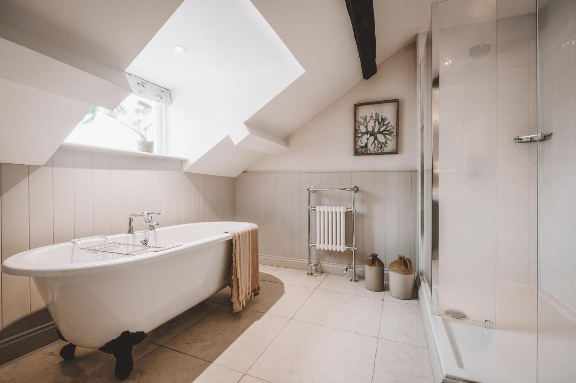 The Hare & Hounds Inn Bowland Bridge Eksteriør billede