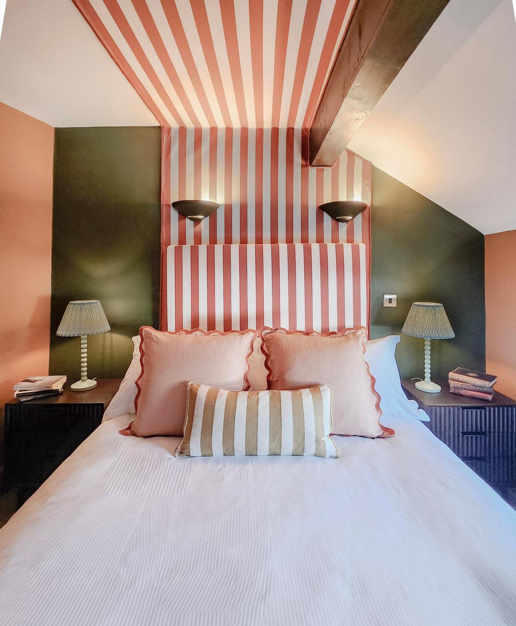 The Hare & Hounds Inn Bowland Bridge Eksteriør billede